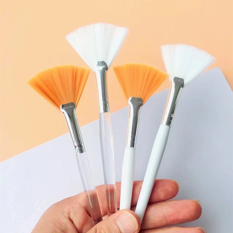 Fan-Shaped Foundation & Facial Mask Makeup Brush Set (10/20/50 Pieces) - Velvet Haven