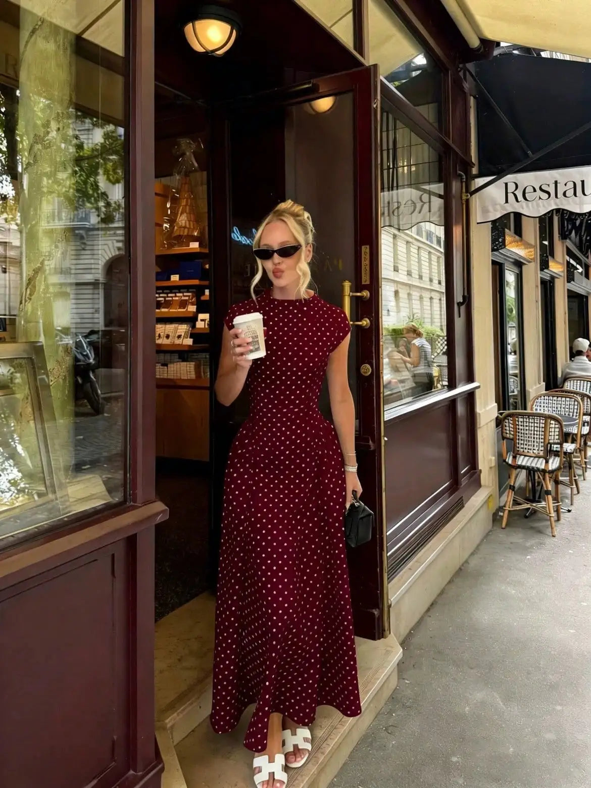 Women's Flowy Polka Dot Maxi Dress – Elegant Summer Vacation Outfit, Flattering Slim-Fit Casual Party Dress, Chic Everyday & Special Occasion Wear