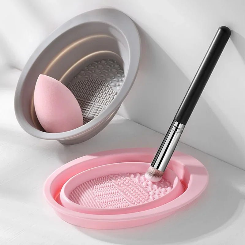Foldable Silicone Makeup Brush Cleaner Bowl - 13 x 9 cm - Velvet Haven
