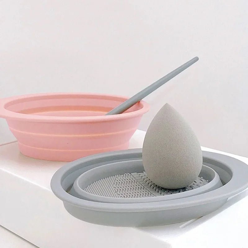 Foldable Silicone Makeup Brush Cleaner Bowl - 13 x 9 cm - Velvet Haven
