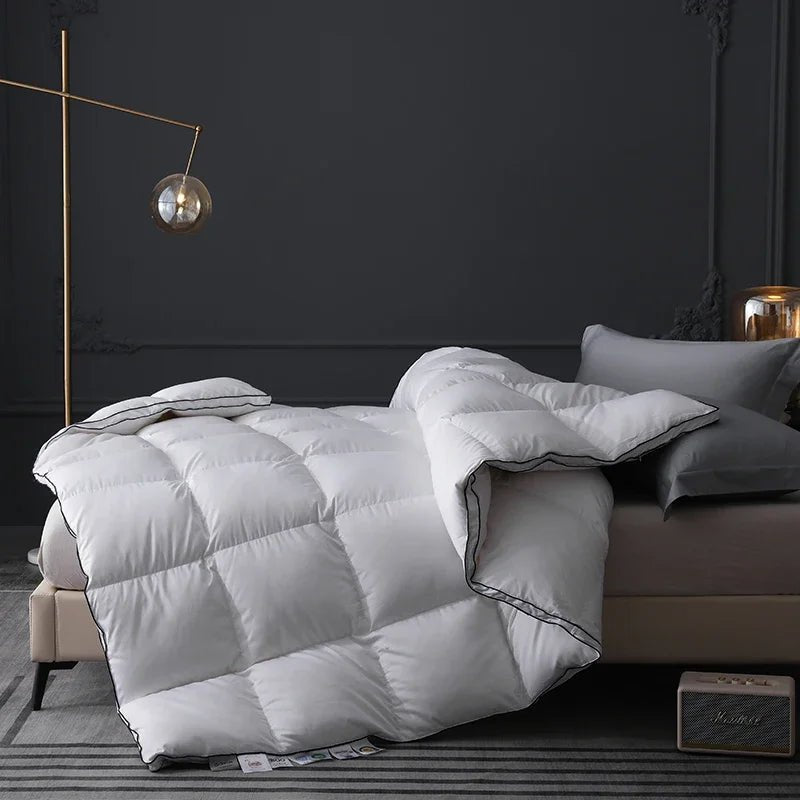 High-End 95% Pure White Goose Down Duvet - Breathable, Fluffy, and Hypoallergenic, Queen Size quilts for summer winter autumn - Velvet Haven