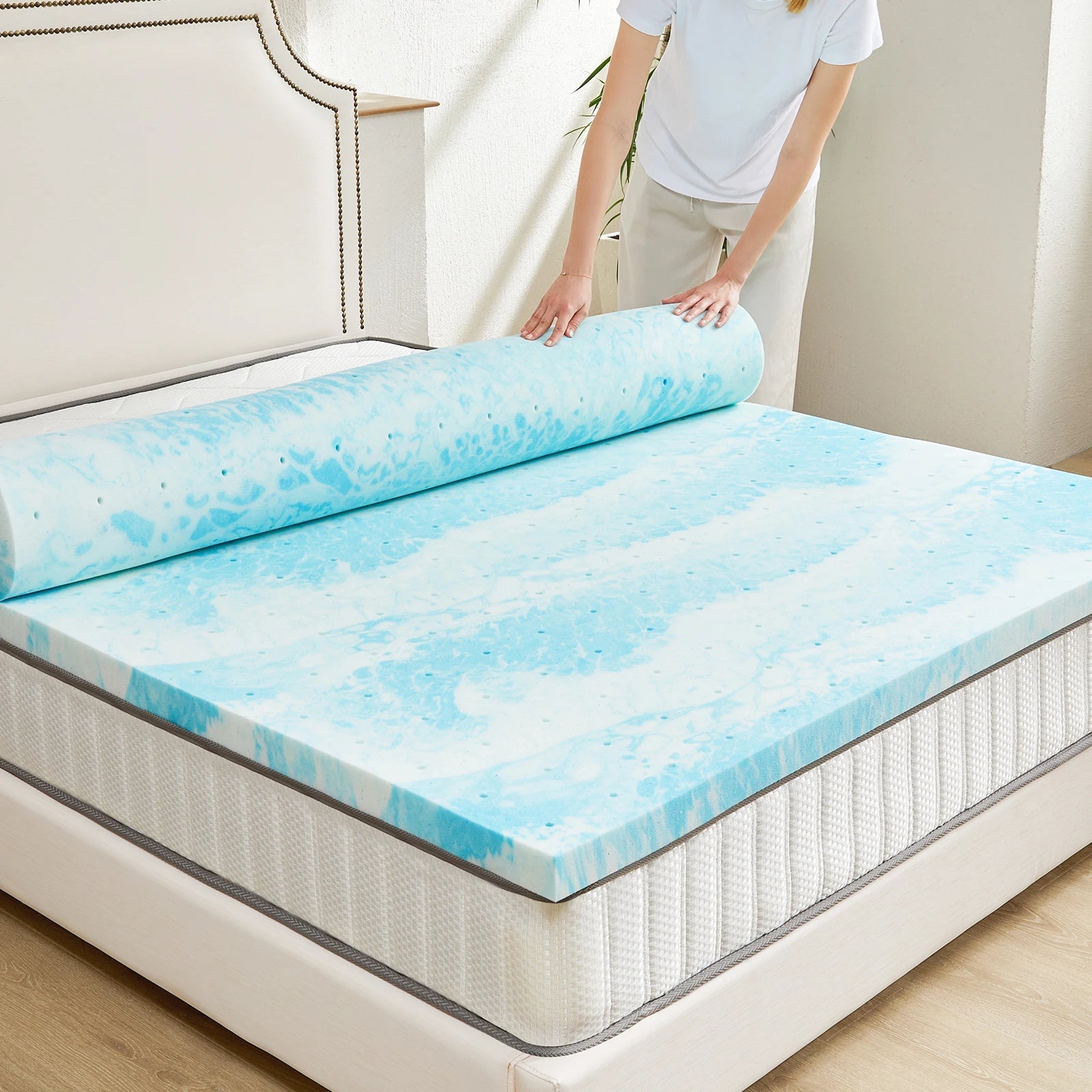 JHK 2-3 Inch Memory Foam Mattress Topper Queen Size Thick Gel Cooling Mattress Soft and Breathable Bed Topper Bedroom Furniture - Velvet Haven