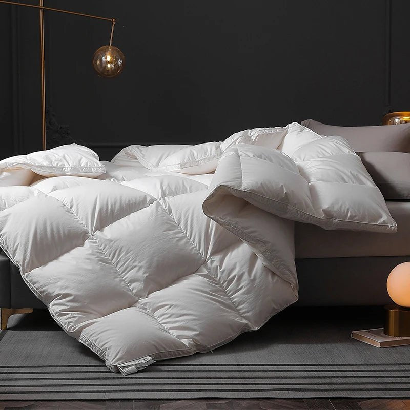 Luxurious Real Goose Down quilts duvets with a bulkiness of 800+ and a cleanliness of 1000+ Soft Comforter Warmth High Grade - Velvet Haven