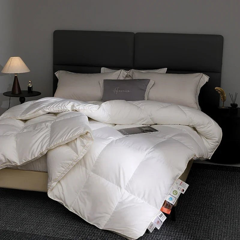 Premium Hungarian Goose Down Duvet 95% Pure Down Winter-Resistant 230x270cm UK SuperK Size Silky Cozy - Velvet Haven