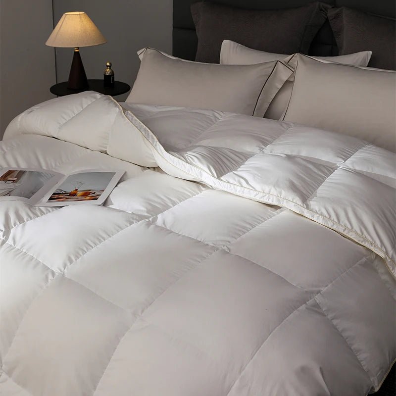 Premium Hungarian Goose Down Duvet 95% Pure Down Winter-Resistant 230x270cm UK SuperK Size Silky Cozy - Velvet Haven