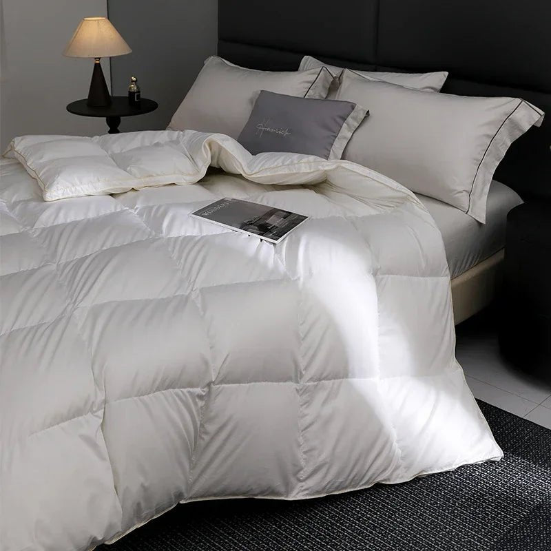 Premium Hungarian Goose Down Duvet 95% Pure Down Winter-Resistant 230x270cm UK SuperK Size Silky Cozy - Velvet Haven