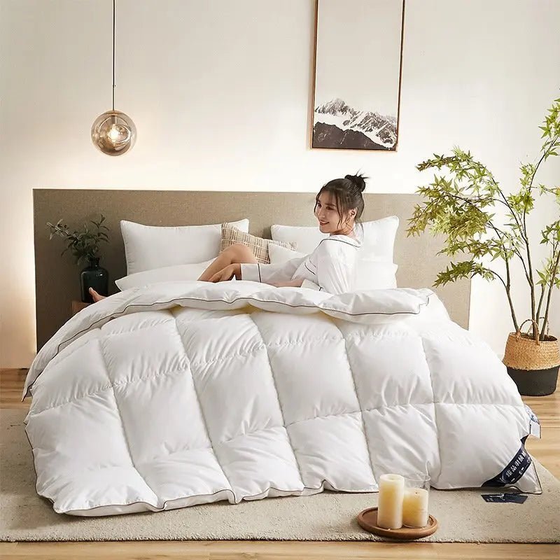 Thickened 95% White Goose Down quilt Comfortable and Breathable Duvet Ideal Gift for Students Winter cotton thick quilt core - Velvet Haven