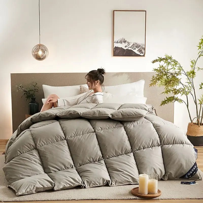 Thickened 95% White Goose Down quilt Comfortable and Breathable Duvet Ideal Gift for Students Winter cotton thick quilt core - Velvet Haven